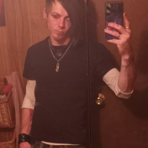 Meet your Posher, Steven - Picture 1 of 1